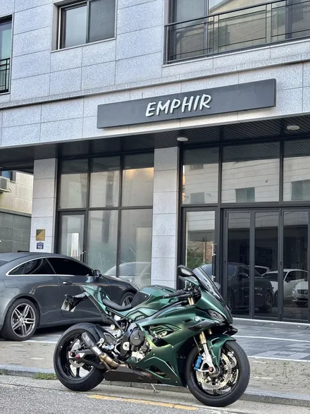S1000RR 무광 크롬 다크그린 전체랩핑. 김포 인천 바이크에 변화를 주는 가장 확실한 방법. / 경기 김포
