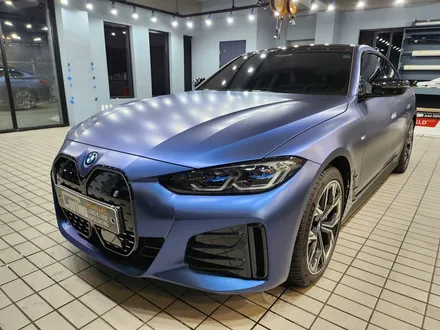 수원 랩핑 / BMW i4 무광 트렌톤블루 전체 랩핑! / 수원시 영통구 하동