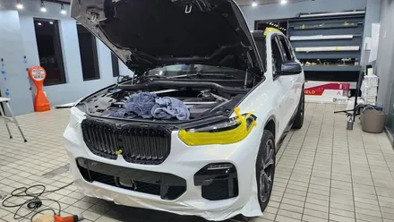 코션코리아 수원점 / BMW X5 유광화이트 골드 스파클 전체랩핑! / 수원시 영통구 하동