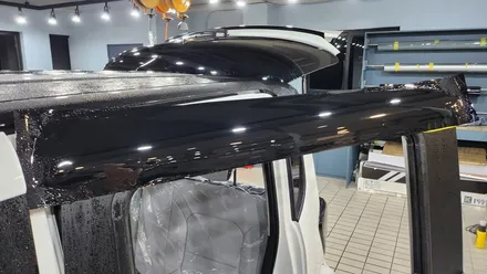 레이 투톤 탑폴리에 루프스킨으로 순정같은 블랙 앤 화이트! / 수원시 영통구 하동