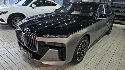 BMW 740d 탑폴리에 필름으로 순정과 똑같은 투톤랩핑/듀오톤랩핑! / 수원시 영통구 하동