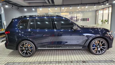 BMW X7 물때, 변색으로 보가싫은 크롬은 탑폴리에 크롬죽이기로! / 수원시 영통구 하동