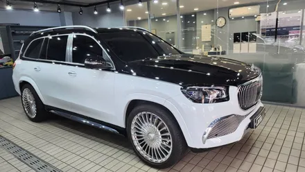 벤츠  GLS600 마이바흐 고광택 듀오톤 랩핑! 옵션가격 3000만원의 효과를 느끼세요!! / 수원시 영통구 하동