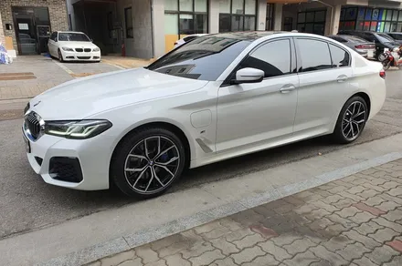 BMW 크롬죽이기 530e M패키지 / 수원시 영통구 하동