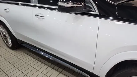 벤츠  GLS600 마이바흐 고광택 듀오톤 랩핑! 옵션가격 3000만원의 효과를 느끼세요!! / 수원시 영통구 하동