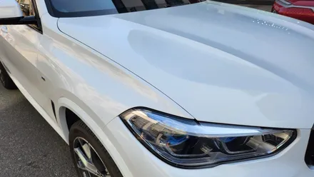 코션코리아 수원점 / BMW X5 유광화이트 골드 스파클 전체랩핑! / 수원시 영통구 하동