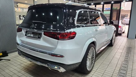 벤츠  GLS600 마이바흐 고광택 듀오톤 랩핑! 옵션가격 3000만원의 효과를 느끼세요!! / 수원시 영통구 하동