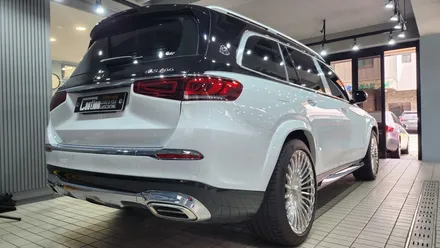벤츠  GLS600 마이바흐 고광택 듀오톤 랩핑! 옵션가격 3000만원의 효과를 느끼세요!! / 수원시 영통구 하동