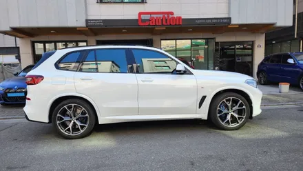 코션코리아 수원점 / BMW X5 유광화이트 골드 스파클 전체랩핑! / 수원시 영통구 하동