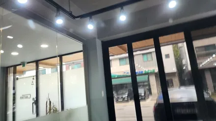 아우디 Q8! 엑소쉴드로 앞유리 파손, 스톤칩 완벽 보호하세요! / 수원시 영통구 하동