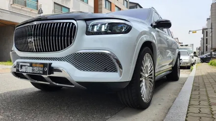 벤츠  GLS600 마이바흐 고광택 듀오톤 랩핑! 옵션가격 3000만원의 효과를 느끼세요!! / 수원시 영통구 하동