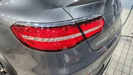 수원 랩핑 / 벤츠 CLC43AMG 탑폴리에 크롬죽이기, 스포일러 랩핑! / 수원시 영통구 하동