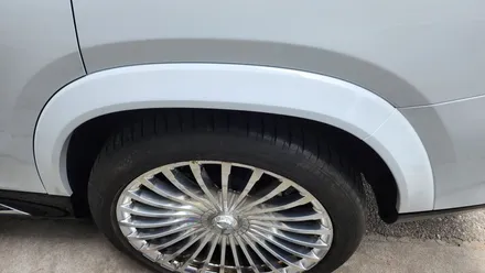 벤츠  GLS600 마이바흐 고광택 듀오톤 랩핑! 옵션가격 3000만원의 효과를 느끼세요!! / 수원시 영통구 하동