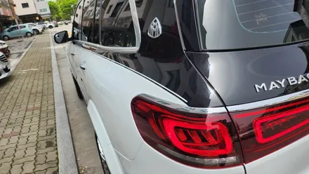 벤츠  GLS600 마이바흐 고광택 듀오톤 랩핑! 옵션가격 3000만원의 효과를 느끼세요!! / 수원시 영통구 하동