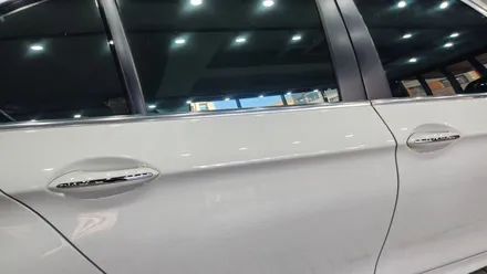 수원 루프스킨 BMW 530i 화이트 색상차량엔 블랙!  탑폴리에 루프스킨, 크롬죽이기! / 수원시 영통구 하동