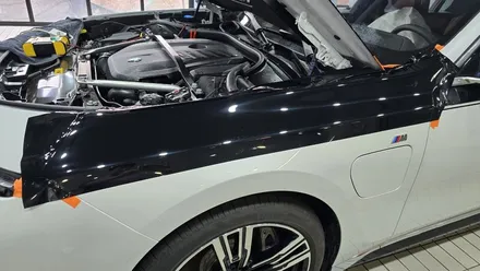 순정옵션 그대로! BMW 750e 고광택 듀오톤(투톤) 랩핑! / 수원시 영통구 하동