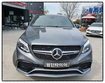 [첨단타이어]벤츠GLE63s AMG 22인치 정품휠복원(블랙무광+다이아몬드컷팅) / 전주