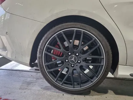 [전주휠복원 첨단타이어]벤츠CLA45 amg 자동차사고휠손상 보험처리 순정19인치 휠복원+휠도색=블랙무광+컷팅휠복원 -정읍휠,익산김제군산휠,순창남원휠복원,대전휠광주휠복원,충북충남휠 / 전주