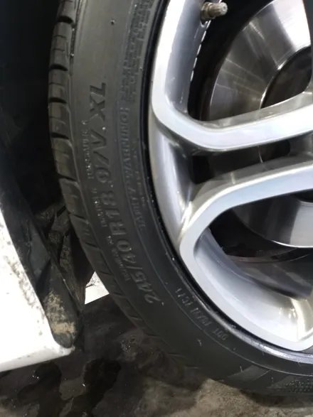 [첨단타이어] 벤츠 E250CDI 순정18인치 ->벤츠E클래스 컷팅휠 교체 작업후기! / 전주