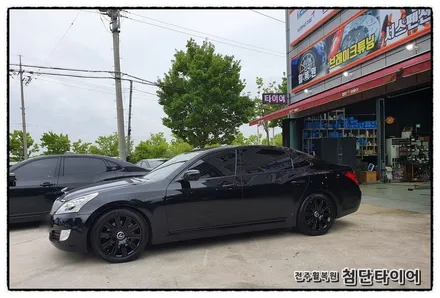 [전주휠복원 첨단타이어]에쿠스 VS380 18인치 컷팅휠/V에쿠스 S500 19인치 터빈휠->에쿠스리무진 블랙유광휠복원/19인치 인치업! / 전주
