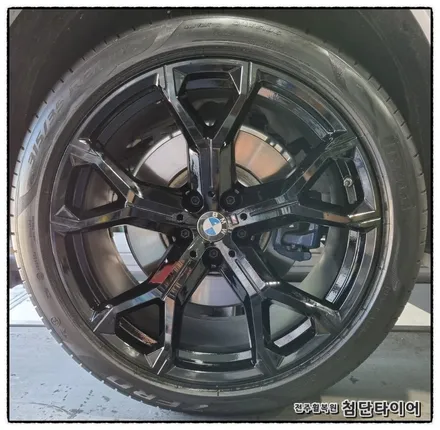 [전주휠복원 첨단타이어]BMW X6 순정21인치 다이아몬드컷팅->블랙유광휠복원!정읍익산김제휠복원, 군산휠복원, 광주대전휠복원, 충남충북휠,전주휠타이어,전주휠튜닝,전주휠인치업,순천휠 / 전주