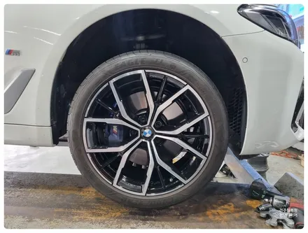 [전주 휠복원 첨단타이어]BMW530i 순정19인치 휠굴절-> 순정복원휠 교체튜닝!-정읍익산김제군휠복원,대전휠광주휠,충북충남휠,전주자동차튜닝,중고휠타이어남원휠,사제휠,군산휠복원도색 / 전주