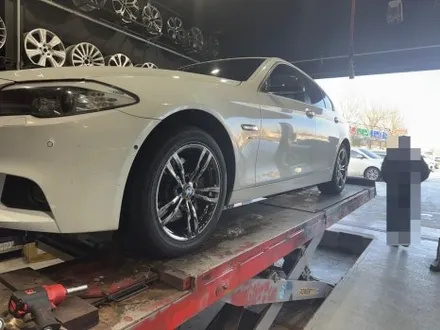 휠복원/수리 첨단타이어] BMW 520d 순정 18인치 터빈 도장휠⇨BMW 441M 순정 18인치 블랙스퍼터링크롬 커스텀복원휠 김제익산군산휠복원,대전광주휠복원,여수목포휠복원 / 전주
