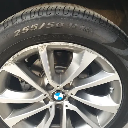 [첨단타이어]BMW X6  순정19인치 다이아몬드컷팅 휠복원 +휠용접+휠수리 전주휠복원,전북휠복원 익산휠복원, 김제휠복원, 군산휠복원,  정읍휠복원, 남원휠복원,전주휠도색 / 전주