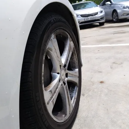 [첨단타이어] 벤츠E220d 순정18인치 휠복원 작업후기 - / 전주