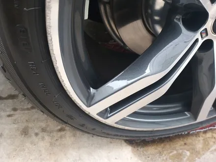 [첨단타이어] BMW 730d 순정 20인치 다이아몬드컷팅 휠복원 / 전주