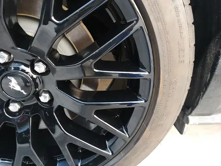 [첨단타이어] 머스탱 GT 5.0 Coupe 19인치 블랙유광 휠복원 / 전주