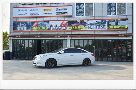 [전주휠복원 첨단타이어]YF소나타 18인치 사제휠->M104 블랙유광휠복원+ 금호타이어교체(225/45R18 TA31)정읍휠,익산김제군산휠,순창남원휠복원,대전휠광주휠복원,충북충북휠 / 전주