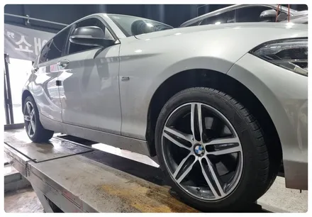 [전주 휠복원 첨단타이어]BMW118d Y자 스포크휠 17인치 휠크랙발생->순정17인치 다이아몬컷팅휠 +2254517 금호 솔루스 TA51 정읍익산김제휠복원, 군산광주대전휠복원튜닝 / 전주