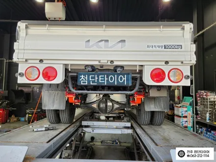 [전주김제 휠복원 첨단타이어] 봉고 1톤 EV 우레탄스프링 보조패드+ 보조 판 스프링(헬퍼스프링) 장착 하체보강튜닝 차체처짐 개선+판스프링보강+하체보강-군산김제익산휠복원, 대전광주 / 전주