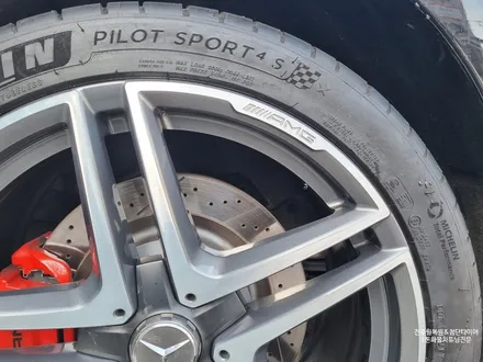 벤츠S63 AMG 순정20인치휠->다이아몬드컷팅 휠복원 튜닝 정읍휠복원,대전휠광주휠,충북충남휠,전주자동차휠,광주휠복원, 김제휠복원,군산휠복원,전주자동차휠 / 전주