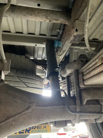 [전주 휠복원 첨단타이어] 기아 봉고3 우레탄스프링&승차감개선/하체보강 애쇼쇼바&헬퍼스프링 장착 군산대전광주휠복원,경남경북휠복원,김제정읍익산휠복원,충남충북휠복,전북휠타이어,휠튜닝 / 전주