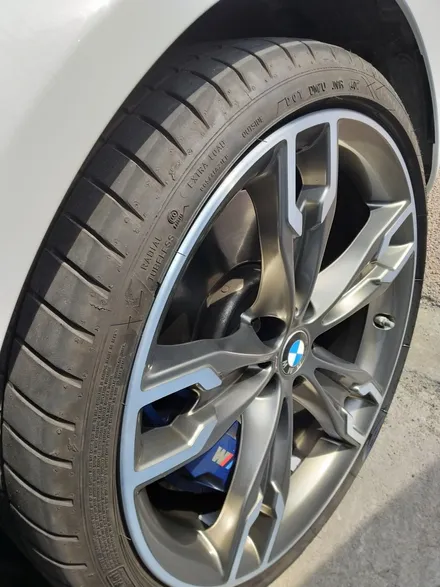 [첨단타이어]BMW M 550d 20인치 다이아몬드컷팅 휠복원 - / 전주
