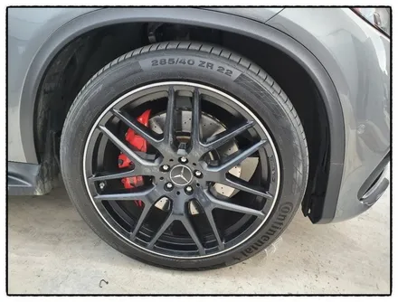 [첨단타이어]벤츠GLE63s AMG 22인치 정품휠복원(블랙무광+다이아몬드컷팅) / 전주