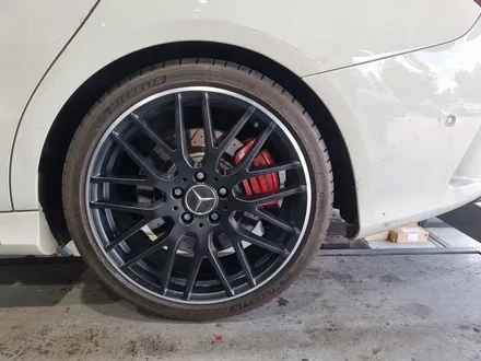 [전주휠복원 첨단타이어]벤츠CLA45 amg 자동차사고휠손상 보험처리 순정19인치 휠복원+휠도색=블랙무광+컷팅휠복원 -정읍휠,익산김제군산휠,순창남원휠복원,대전휠광주휠복원,충북충남휠 / 전주