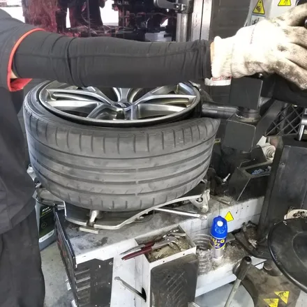 [첨단타이어] BMW 530I BBS 정품 휠복원 -전주휠복원,전북휠복원 익산휠복원, 김제휠복원, 군산휠복원, 정읍휠복원, 남원휠복원,전주휠도색,전주휠용접,휠수리 / 전주