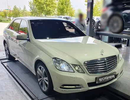 [첨단타이어]벤츠E300 순정17인치  ->벤츠E클래스 아방가르드 18인치 휠타이어인치업!! / 전주