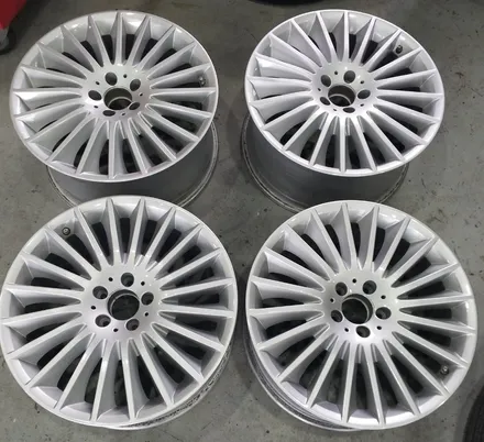 [첨단타이어] 벤츠S350d 순정19인치 휠복원+중고타이어교체 / 전주