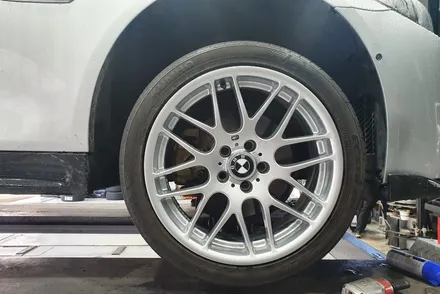 [전주휠복원 첨단타이어] BMW528i 순정19인치 휠복원/휠도색 / 전주