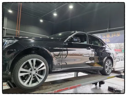 [전주 휠복원 첨단타이어] 벤츠 E250 CDI 17인치 사제휠-> 순정17인치 E클래스 복원휠교체! / 전주