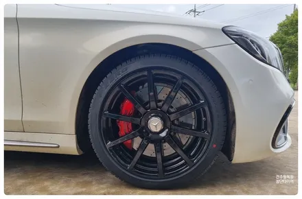 [전주 휠복원 첨단타이어] 벤츠S63 amg 순정휠->블랙유광휠복원+앞그릴블랙도색 =블랙패키지/레드캘리퍼전용우레탄도색+ 타이어 2454020 피넬리 P ZERO All Season / 전주