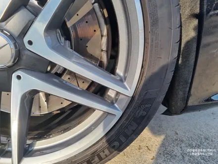 벤츠S63 AMG 순정20인치휠->다이아몬드컷팅 휠복원 튜닝 정읍휠복원,대전휠광주휠,충북충남휠,전주자동차휠,광주휠복원, 김제휠복원,군산휠복원,전주자동차휠 / 전주
