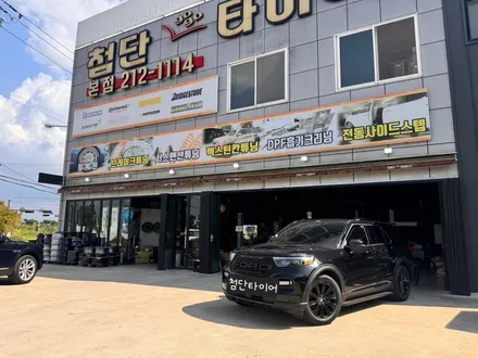 [전주 휠복원/레이저용접 첨단타이어] 포드 익스플로러 순정 20인치 휠⇨블랙유광으로 휠복원 김제익산군산휠복원,부안임실남원휠복원,대전광주휠복원,여수목포휠복원,서천대천휠복원,휠타이어 / 전주