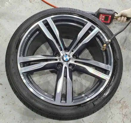 [첨단타이어] BMW 730d 순정 20인치 다이아몬드컷팅 휠복원 / 전주