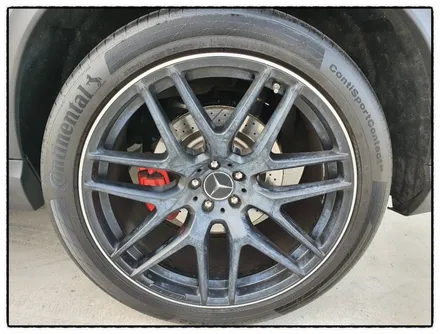 [첨단타이어]벤츠GLE63s AMG 22인치 정품휠복원(블랙무광+다이아몬드컷팅) / 전주
