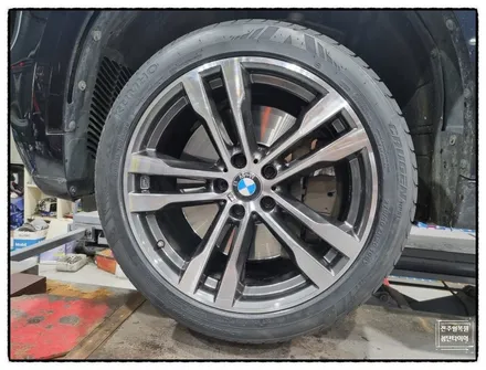 [전주 휠복원타이어 첨단타이어] BMWX6 M50d 순정20인치 휠복원 + 금호타이어 크루젠 HP91교체정읍휠,익산김제군산휠,순창남원휠복원,대전휠광주휠복원,목포서천휠복원 / 전주